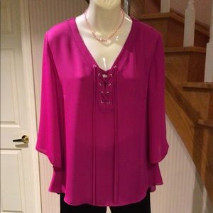 🛍2 for $40🛍NWT Pink kimono sleeve flowy loose top with corset front tie up